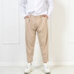 Παντελόνι μπεζ με πιέτες άνετη γραμμή - Image 3