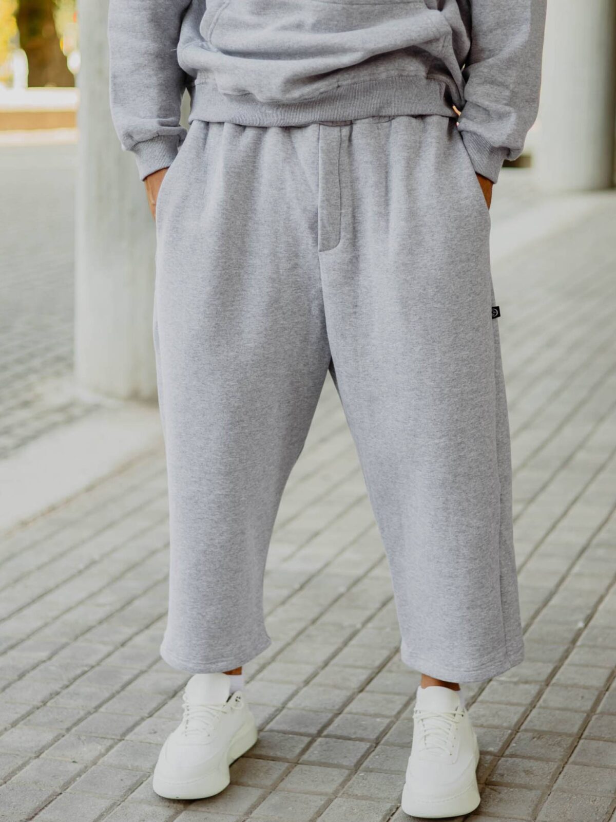 Φόρμα παντελόνι γκρι japaneese σε oversized γραμμή