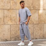 Σετ παντελόνι & T-shirt γκρι σε oversized γραμμή - Image 2