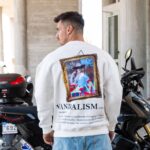 Φούτερ λευκό με στάμπα σε oversized γραμμή