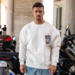 Φούτερ λευκό με στάμπα σε oversized γραμμή - Image 2