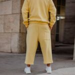 Φόρμα παντελόνι κίτρινο japaneese σε oversized γραμμή - Image 3