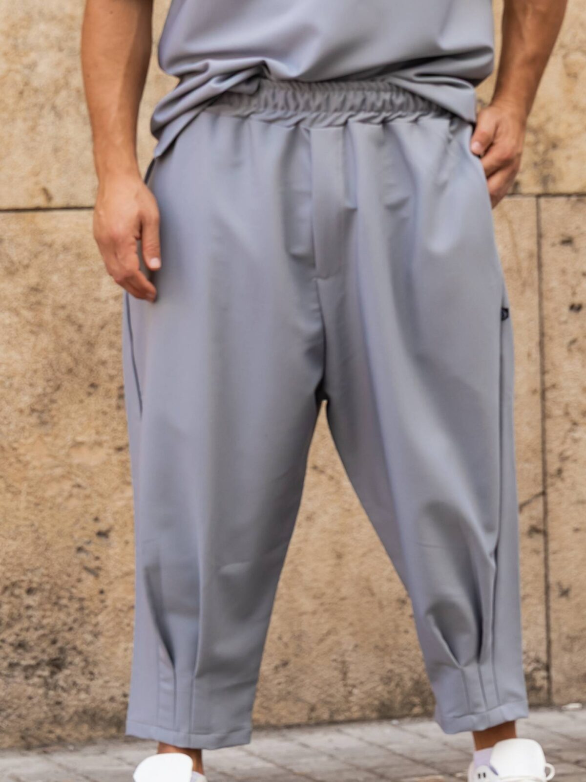 Παντελόνι γκρι japaneese σε oversized γραμμή