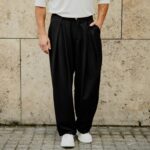 Παντελόνι μαύρο baggy σε oversized γραμμή