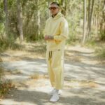 Σετ φούτερ κίτρινο με κουκούλα & japanese φόρμα σε oversized γραμμή - Image 3