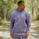 Φούτερ βιολετί με κουκούλα σε oversized γραμμή