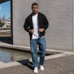 Τζιν με ίσια τσέπη και σκισίματα σε άνετη γραμμή - Image 6