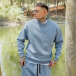 Φούτερ σιελ με λαιμόκοψη σε oversized γραμμή - Image 3