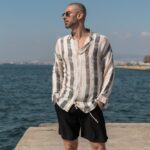 Set πουκάμισο με βερμούδα ριγέ σε άνετη γραμμή - Image 2