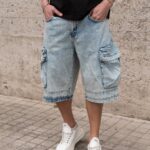 Βερμούδα τζιν baggy cargo σε oversized γραμμή