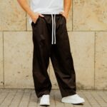 Παντελόνι baggy μαύρο σε oversized γραμμή - Image 3