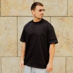 T-shirt μαύρο σε oversized γραμμή - Image 2