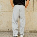 Παντελόνι baggy γκρι σε oversized γραμμή - Image 4