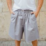 Βερμούδα γκρι baggy σε oversized γραμμή
