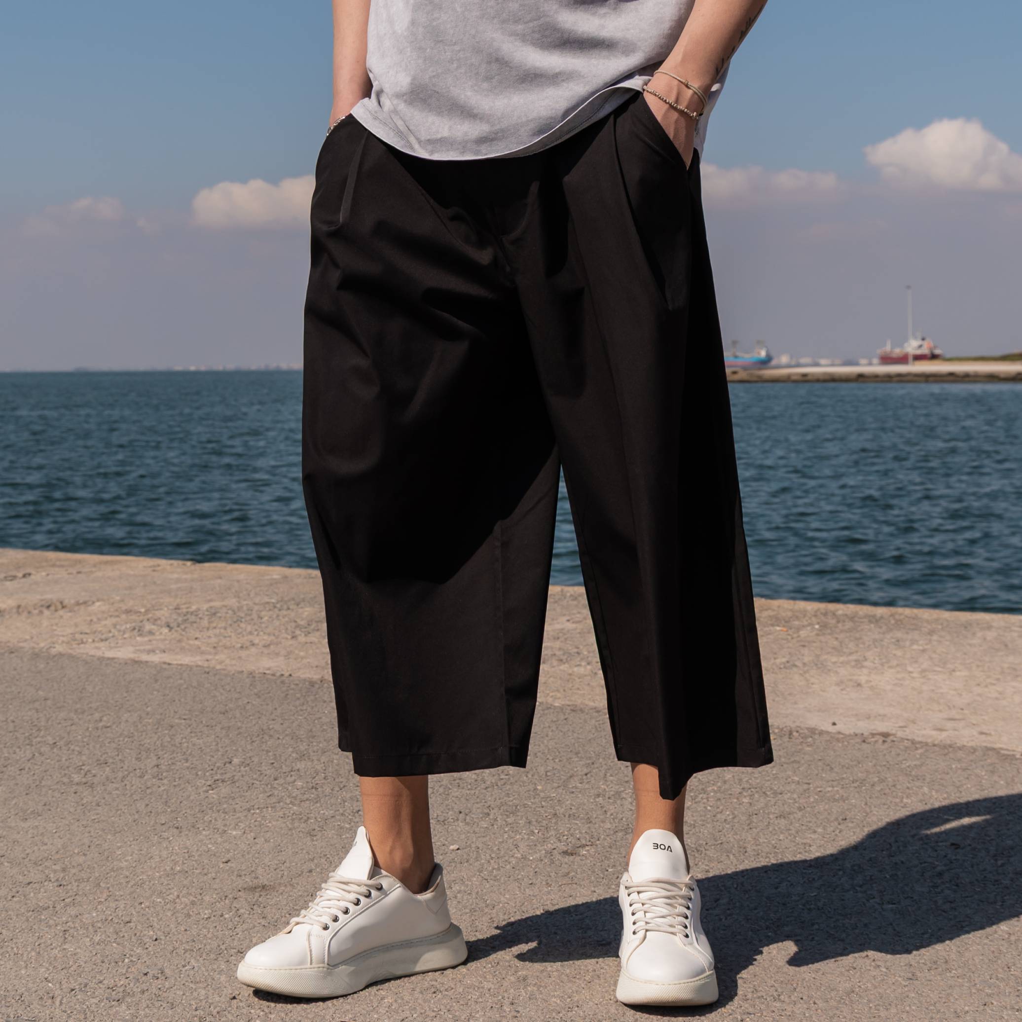 Νέο έργο (68) Παντελόνι μαύρο capri japaneese σε oversized γραμμή - Image 1