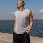 T-shirt αμάνικο πετροπλυμένο γκρι ανοιχτό σε άνετη γραμμή - Image 3