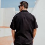 Πουκάμισο κοντομάνικο λινό μαύρο σε άνετη γραμμή - Image 4