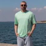 T-shirt μπλούζα μέντα σε oversized γραμμή