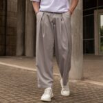 Παντελόνι γκρι με πιέτες σε άνετη γραμμή - Image 2