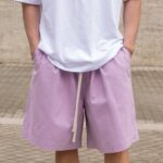 Βερμούδα λιλά baggy σε oversized γραμμή