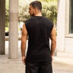 Αμάνικο πλεκτό σε μαύρο - Image 5