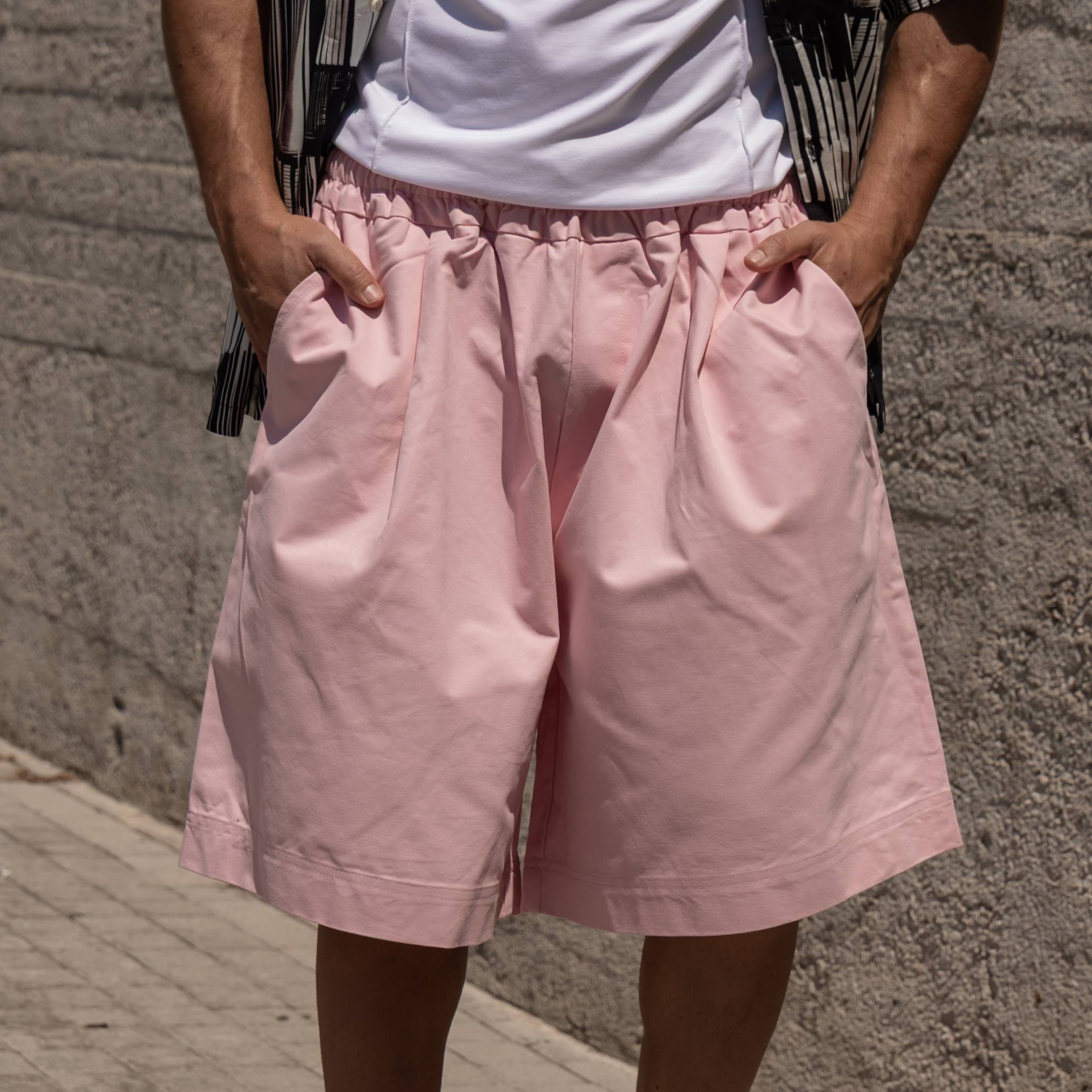 Νέο έργο - 2026-05-18T134219.783 Βερμούδα ροζ baggy σε oversized γραμμή - Image 1