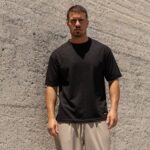 T-shirt μαύρο ανάγλυφο - Image 2