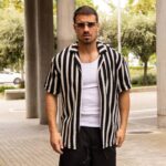 Πουκάμισο πλεκτό ριγέ λευκό/μαύρο κοντομάνικο σε oversized γραμμή