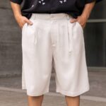 Βερμούδα μπεζ σε oversized γραμμή