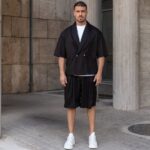 Kyro in black