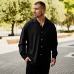 Σετ μαύρο πουκάμισο & παντελόνι σε άνετη γραμμή - Image 3
