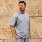 T-shirt μπλούζα γκρι σε oversized γραμμή - Image 3