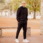 Σετ πουκάμισο & παντελόνι μαύρο σε άνετη γραμμή - Image 2