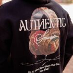 Φούτερ με στάμπα authentic μαύρο με κουκούλα σε oversized γραμμή - Image 5
