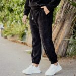 Σετ φόρμα & φούτερ με φερμουάρ κοτλέ μαύρο σε oversized γραμμή - Image 8