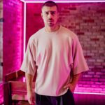 T-shirt μπλούζα boxy ροζ σε oversized γραμμή - Image 2